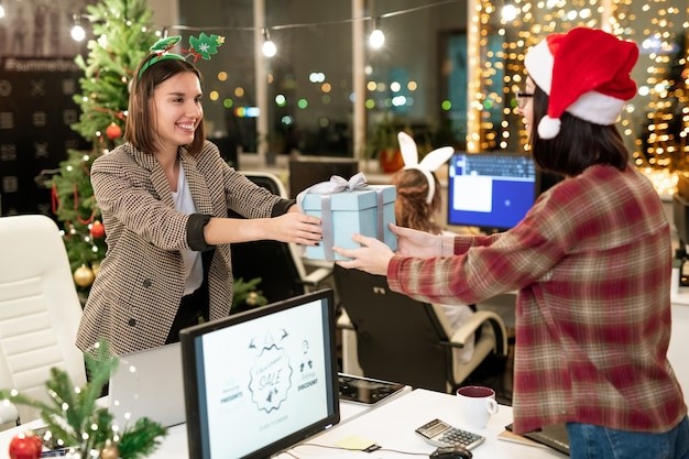 Read more about the article Retail Strategies for a Successful Holiday Season