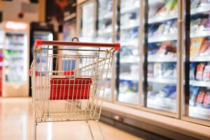 Read more about the article How Retail Wholesalers Can Help in Selecting the Right Inventory for Your Convenience Store